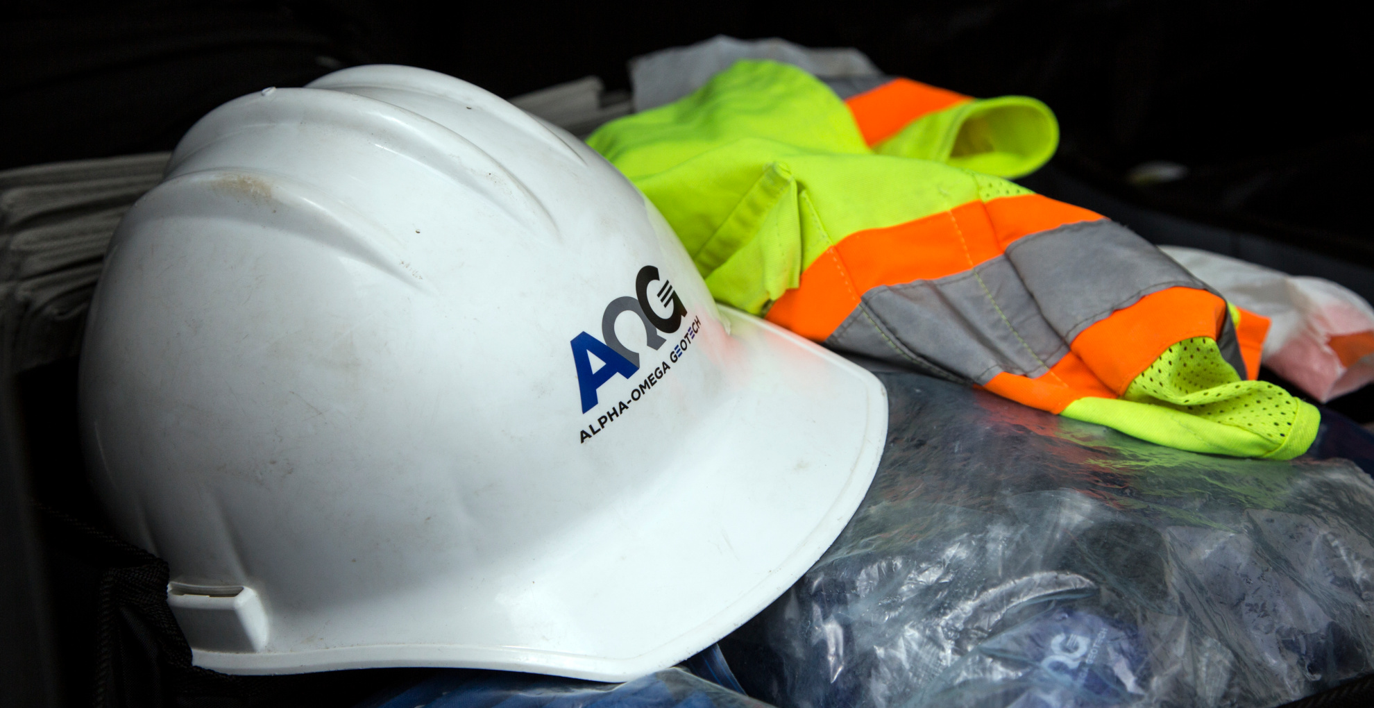 AOG_worksite construction gear