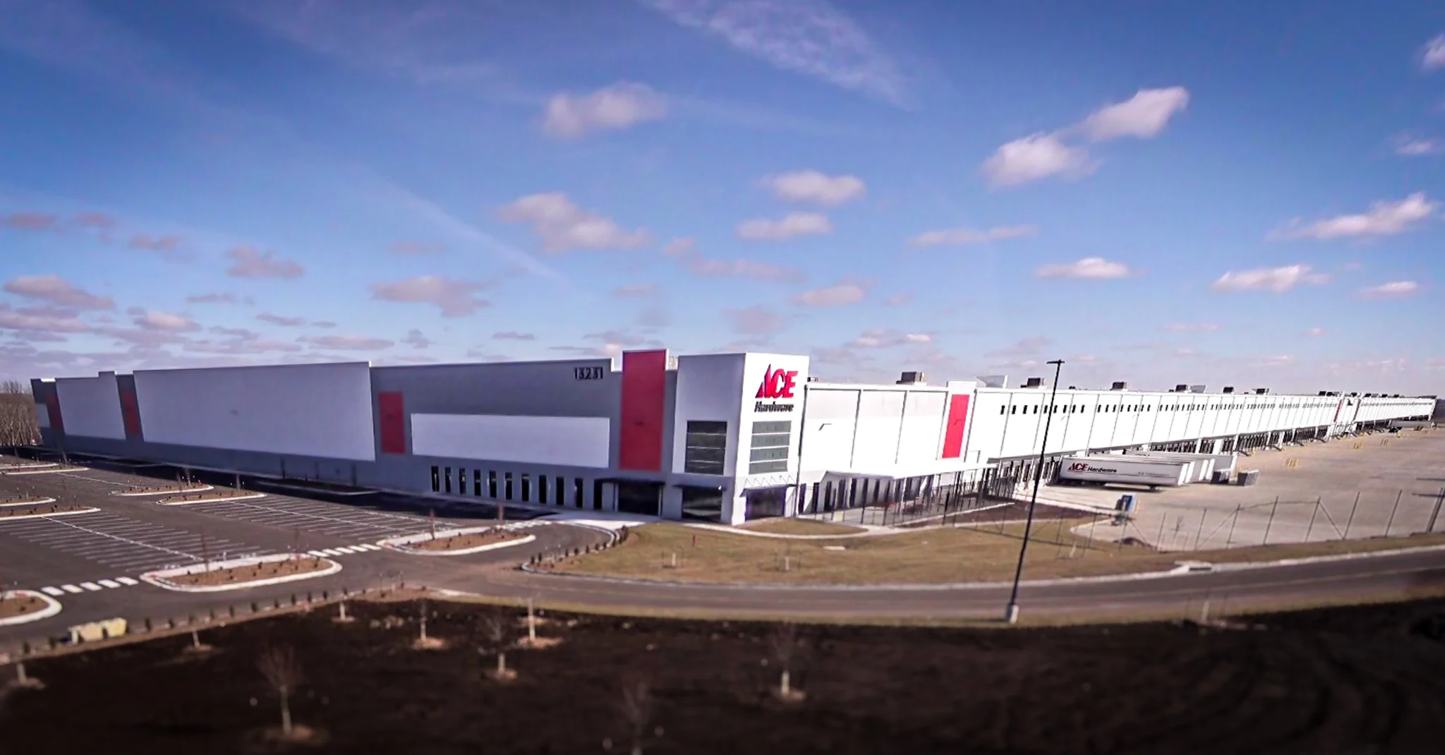 exterior wide view of Ace Hardware facility